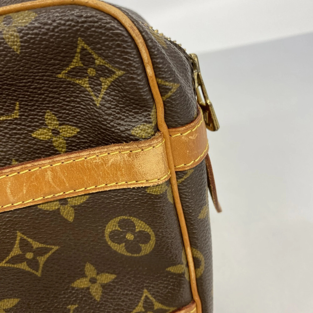 LOUIS VUITTON Brown Monogram Clutch Bag - Picture 6 of 10